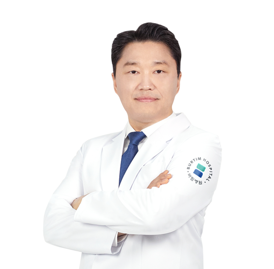 척추센터 박성훈 원장